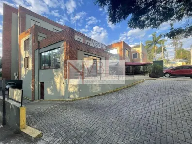Ponto Comercial à venda, 176m² no Chácara São João, Carapicuíba