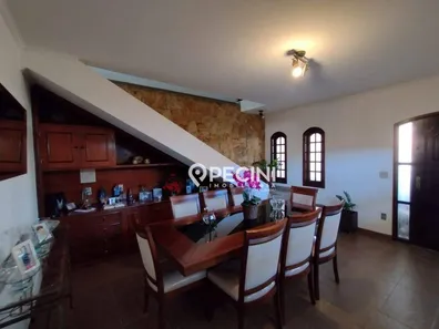 Casa com 3 Quartos à venda, 201m² no Saúde, Rio Claro