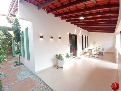 Casa de Condomínio com 3 Quartos à venda, 600m² no Adrianópolis, Manaus