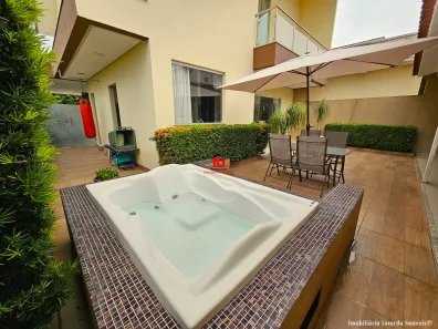 Casa de Condomínio com 4 Quartos à venda, 254m² no Centro, Manaus