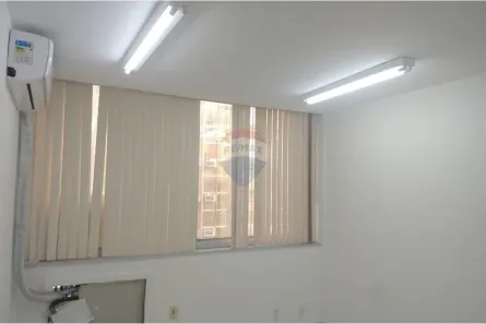 Sala Comercial para alugar, 41m² no Caminho das Árvores, Salvador