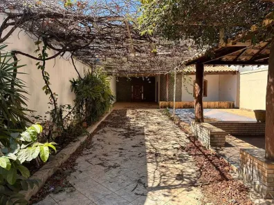 Casa com 4 Quartos à venda, 400m² no Taguatinga Norte, Brasília