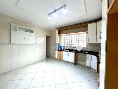 Casa de Condomínio com 3 Quartos para alugar, 250m² no Jardim Residencial Chácara Ondina, Sorocaba