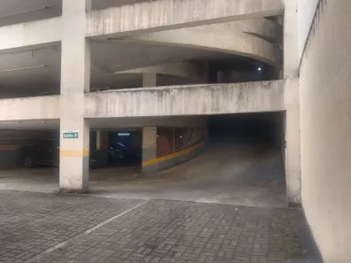 Imóvel Comercial para alugar, 2500m² no Leme, Rio de Janeiro