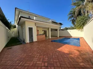 Casa de Condomínio com 4 Quartos para alugar, 280m² no Loteamento Portal do Sol II, Goiânia