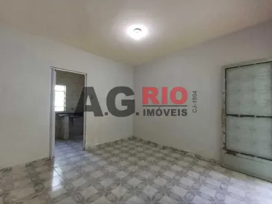 Kitnet com 1 Quarto para alugar, 42m² no Bento Ribeiro, Rio de Janeiro