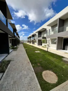 Casa de Condomínio com 2 Quartos à venda, 72m² no Planalto, Natal
