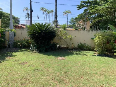 Casa com 5 Quartos para venda ou aluguel, 325m² no Balneário Praia do Pernambuco, Guarujá
