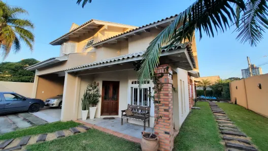 Sobrado com 3 Quartos à venda, 365m² no Centro, Guaíba
