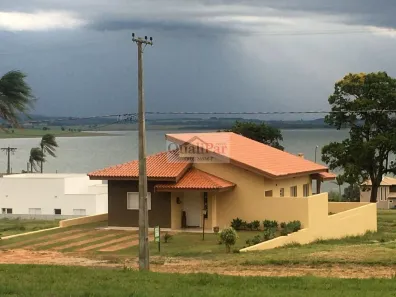 Casa de Condomínio com 3 Quartos à venda, 133m² no Centro, Paranapanema