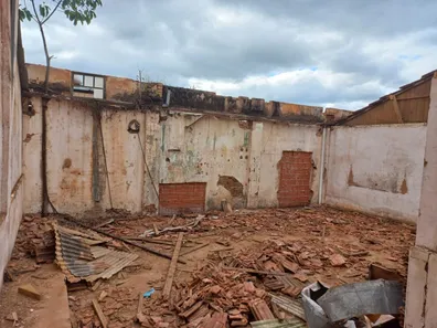 Lote/Terreno à venda, 10000m² no Dois Córregos, Dois Córregos