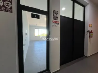 Sala Comercial para alugar, 70m² no Centro, Portão