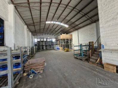 Galpão/Depósito/Armazém para alugar, 355m² no Liberdade, Novo Hamburgo