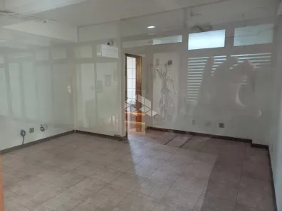 Sala Comercial à venda, 33m² no Centro, Canela