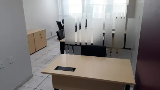 Sala Comercial para alugar, 32m² no Adrianópolis, Manaus