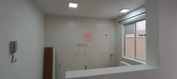 Apartamento com 2 Quartos para alugar, 45m² no Jardim Itaqui, Campo Largo