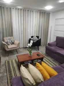 Sobrado com 3 Quartos para venda ou aluguel, 230m² no Campanário, Diadema