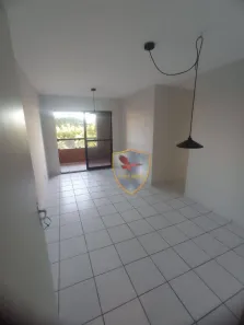 Apartamento com 2 Quartos para alugar, 58m² no Candelária, Natal