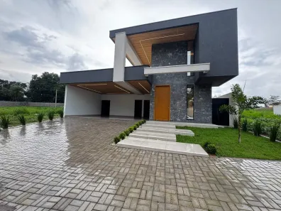 Casa com 3 Quartos à venda, 197m² no Setor Brasil, Araguaína