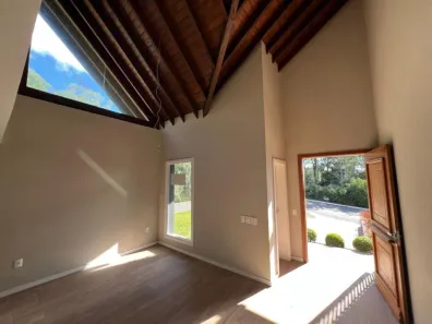 Casa com 3 Quartos à venda, 134m² no Ipê Amarelo, Gramado