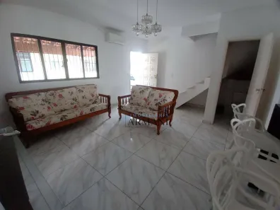 Casa com 3 Quartos à venda, 80m² no Vila Santo Antônio, Guarujá