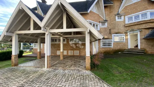 Casa de Condomínio com 3 Quartos à venda, 131m² no Planalto, Gramado