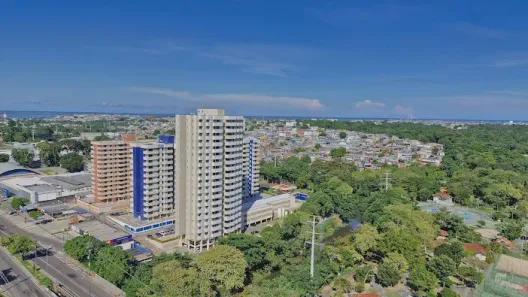 Apartamento com 3 Quartos para alugar, 129m² no Chapada, Manaus