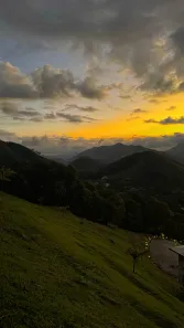 Casa de Condomínio com 8 Quartos para alugar, 8000m² no Samambaia, Petrópolis
