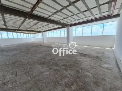 Sala Comercial para alugar, 263m² no Jundiaí, Anápolis