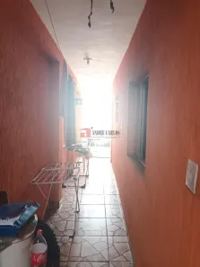 Sobrado com 3 Quartos à venda, 170m² no Vila Silviânia, Carapicuíba