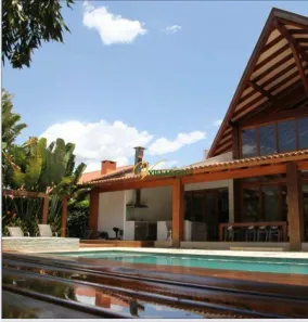 Fazenda/Sítio com 6 Quartos para venda ou aluguel, 710m² no , Fronteira