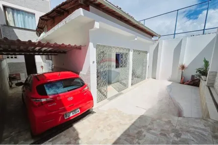 Casa com 3 Quartos à venda, 170m² no Itapuã, Salvador