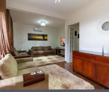 Casas à venda em Zona Leste de São Paulo, SP - Viva Real