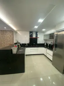 Sobrado com 4 Quartos à venda, 200m² no Areal, Brasília