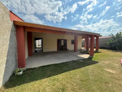 Casa com 3 Quartos para venda ou aluguel, 600m² no Loteamento Parque Vera Cruz, Tremembé