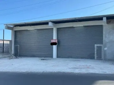 Ponto Comercial para alugar, 210m² no Cajazeiras V, Salvador