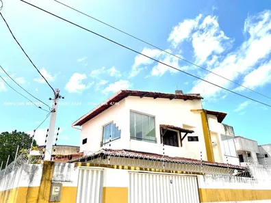 Sobrado com 4 Quartos à venda, 325m² no Capim Macio, Natal
