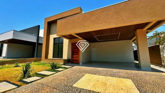 Casa de Condomínio com 3 Quartos à venda, 210m² no Plano Diretor Sul, Palmas
