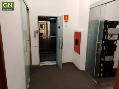 Sala Comercial para alugar, 174m² no Santo Antônio, Belo Horizonte