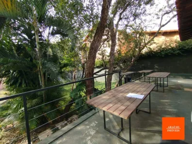 Casa com 2 Quartos para alugar, 1000m² no São Luiz, Belo Horizonte