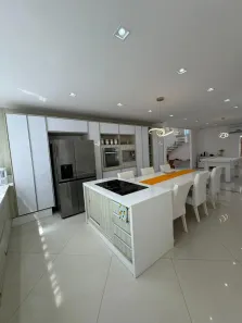 Casa com 5 Quartos para venda ou aluguel, 1000m² no Parque Real Serra Verde, Camaçari