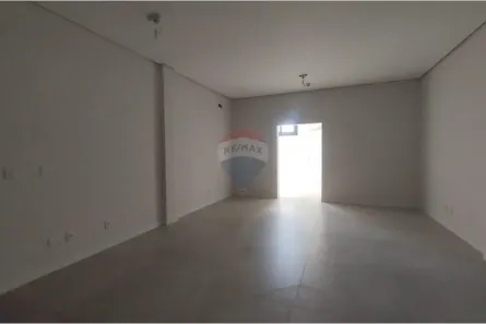 Sala Comercial à venda, 43m² no Centro, Canela