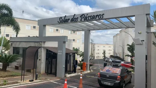 Apartamento com 2 Quartos para alugar, 47m² no Olaria, Salto