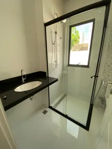 Casa de Condomínio com 3 Quartos à venda, 250m² no Tarumã, Manaus