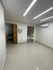 Sala Comercial para venda ou aluguel, 36m² no Centro, Anápolis