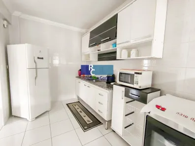 Apartamento com 2 Quartos à venda, 60m² no Jardim Las Palmas, Guarujá