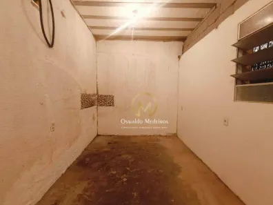 Ponto Comercial para venda ou aluguel, 180m² no Nogueira, Petrópolis