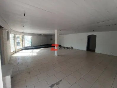 Ponto Comercial para alugar, 196m² no Tanque, Rio de Janeiro