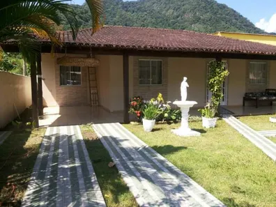 Fazenda/Sítio com 3 Quartos à venda, 200m² no Glicério, Macaé
