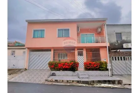 Casa com 5 Quartos à venda, 256m² no Novo Aleixo, Manaus
